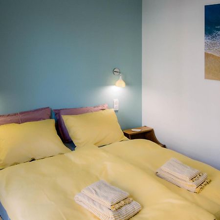 Blue Harbour House - Style Meets Comfort 피레아스 외부 사진