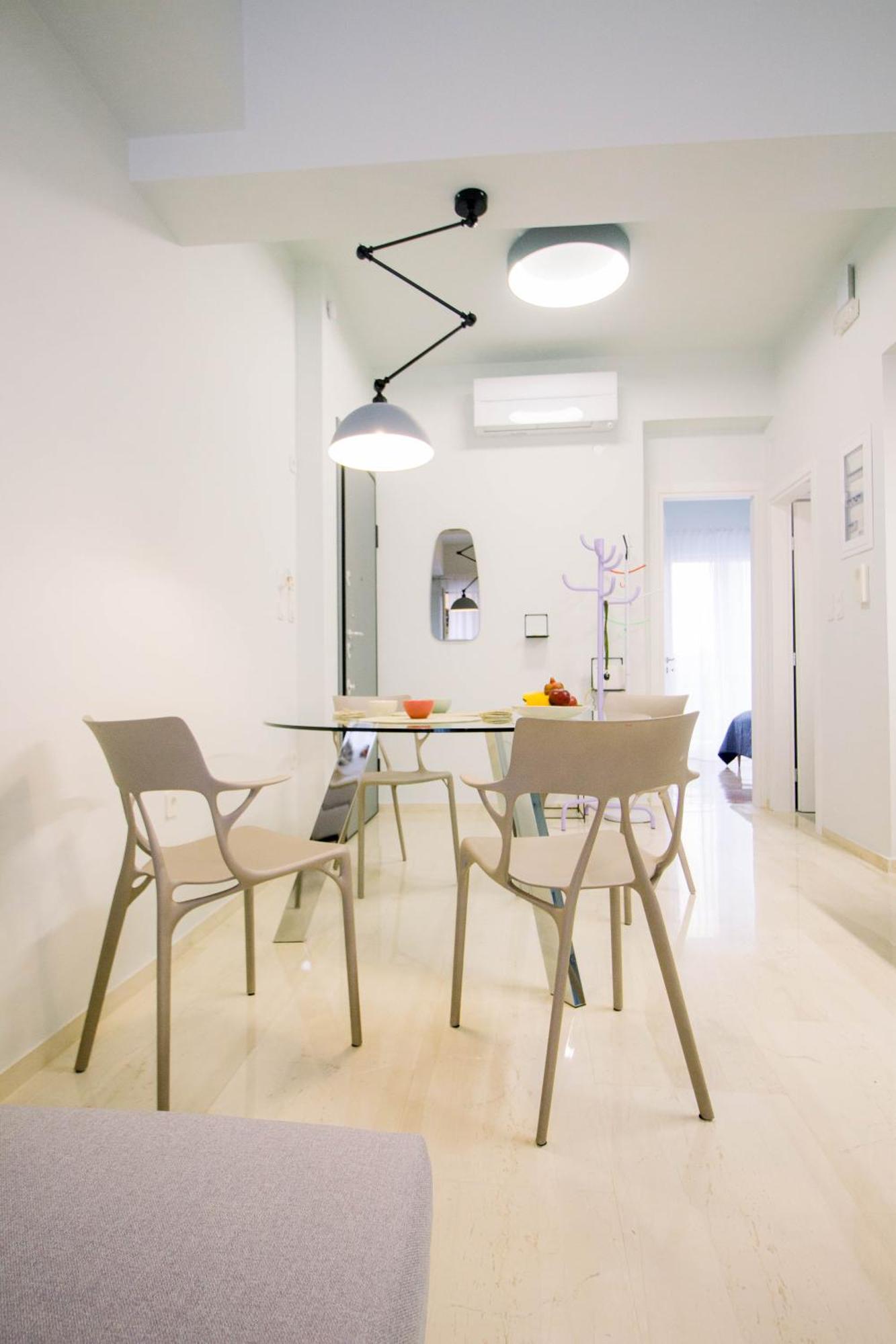 Blue Harbour House - Style Meets Comfort 피레아스 외부 사진