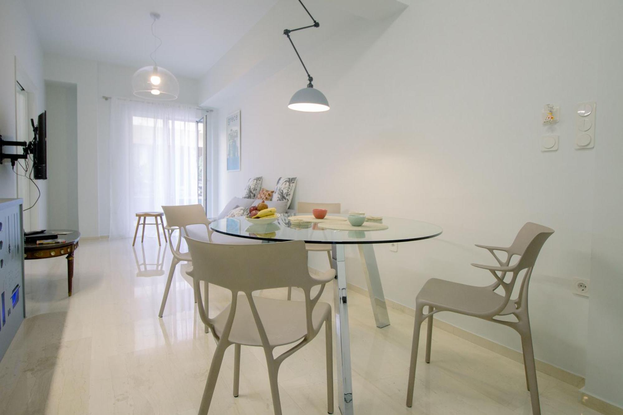 Blue Harbour House - Style Meets Comfort 피레아스 외부 사진